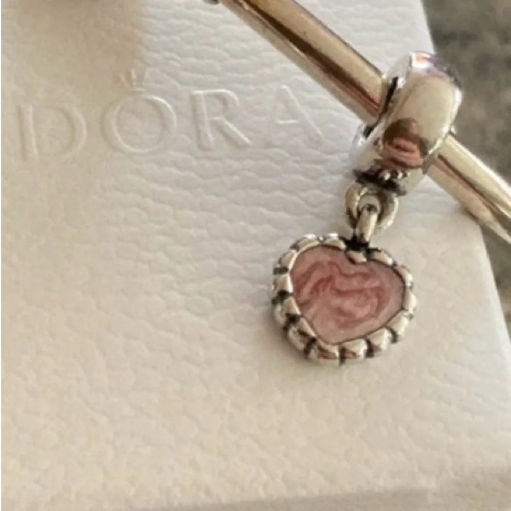 📿 Retired [Pandora] 925 Heart Young Love Pink Charm Dangle Bead Pendant, EUC - Picture 6 of 6